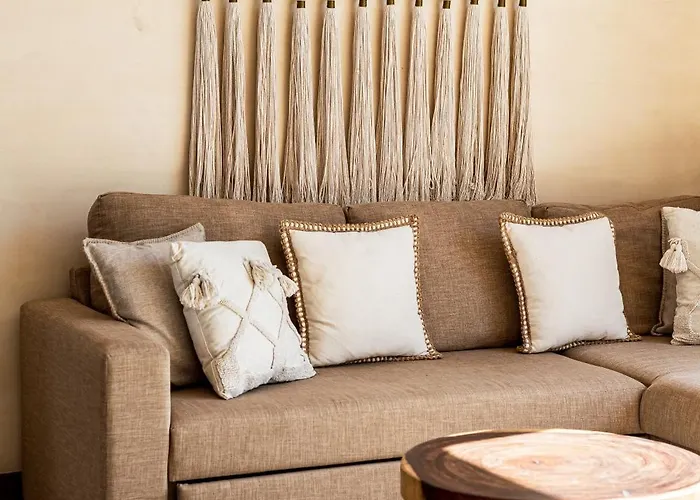 Bt Homes - Lujoso Ph, Naturaleza & Piscina Privada
